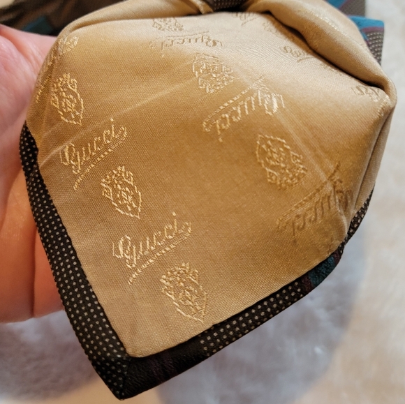 Authentic Vintage Gucci Necktie 100% Silk Tie Brown Rare Luxury Read Desc - Picture 7 of 15